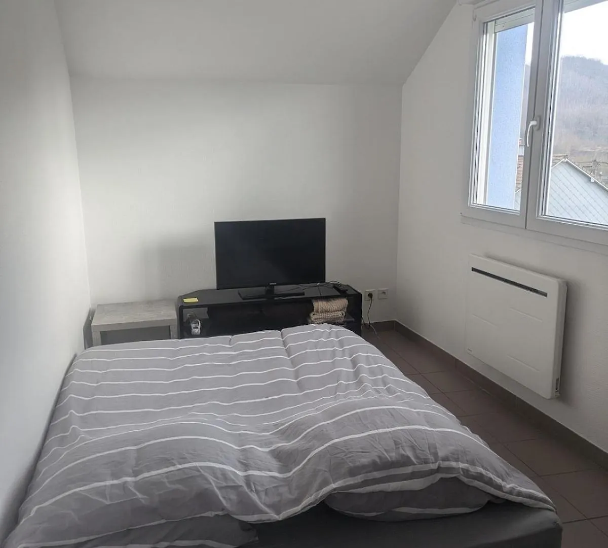 Appartement Independant T2 Caulnes 0*,  France